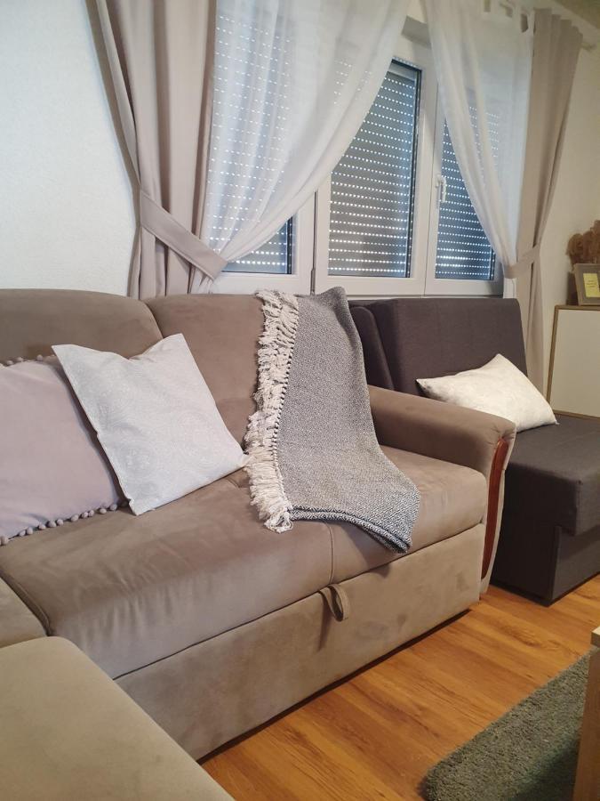 Apartman Sofia โอโทชาส ภายนอก รูปภาพ